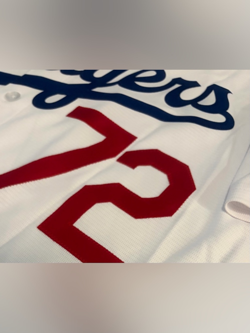 Nike Los Angeles Dodgers Venezuela Miguel Rojas #72 White Jersey Men’s Sz: M - Picture 5 of 9